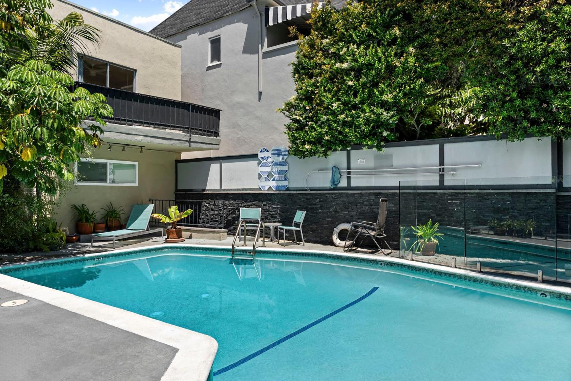 Apartamento King Size Bed In Cozy, Modern Hollywood Place Los Ángeles